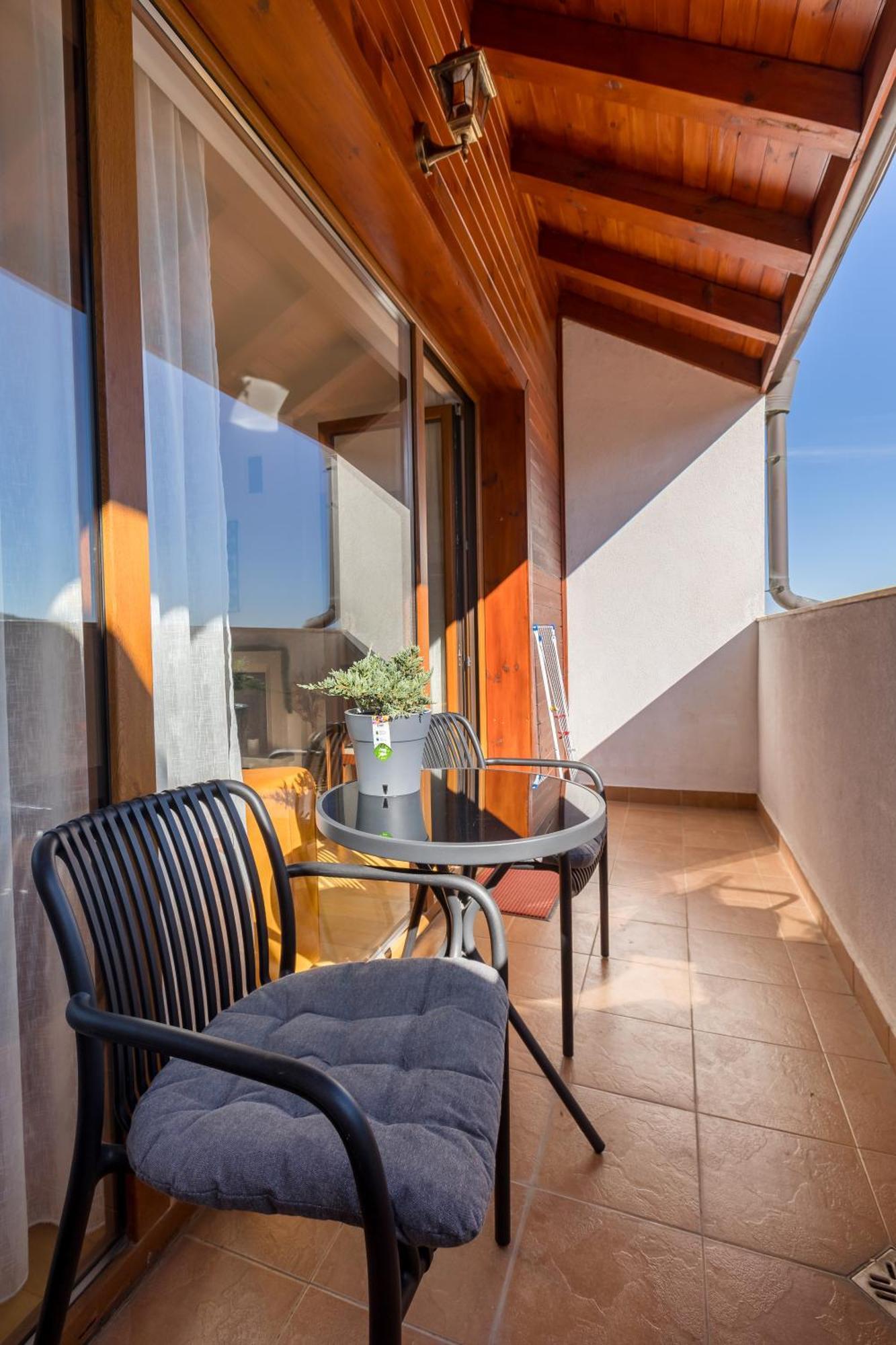 One Bedroom Apartment Pirin Lodge Bansko Exterior photo